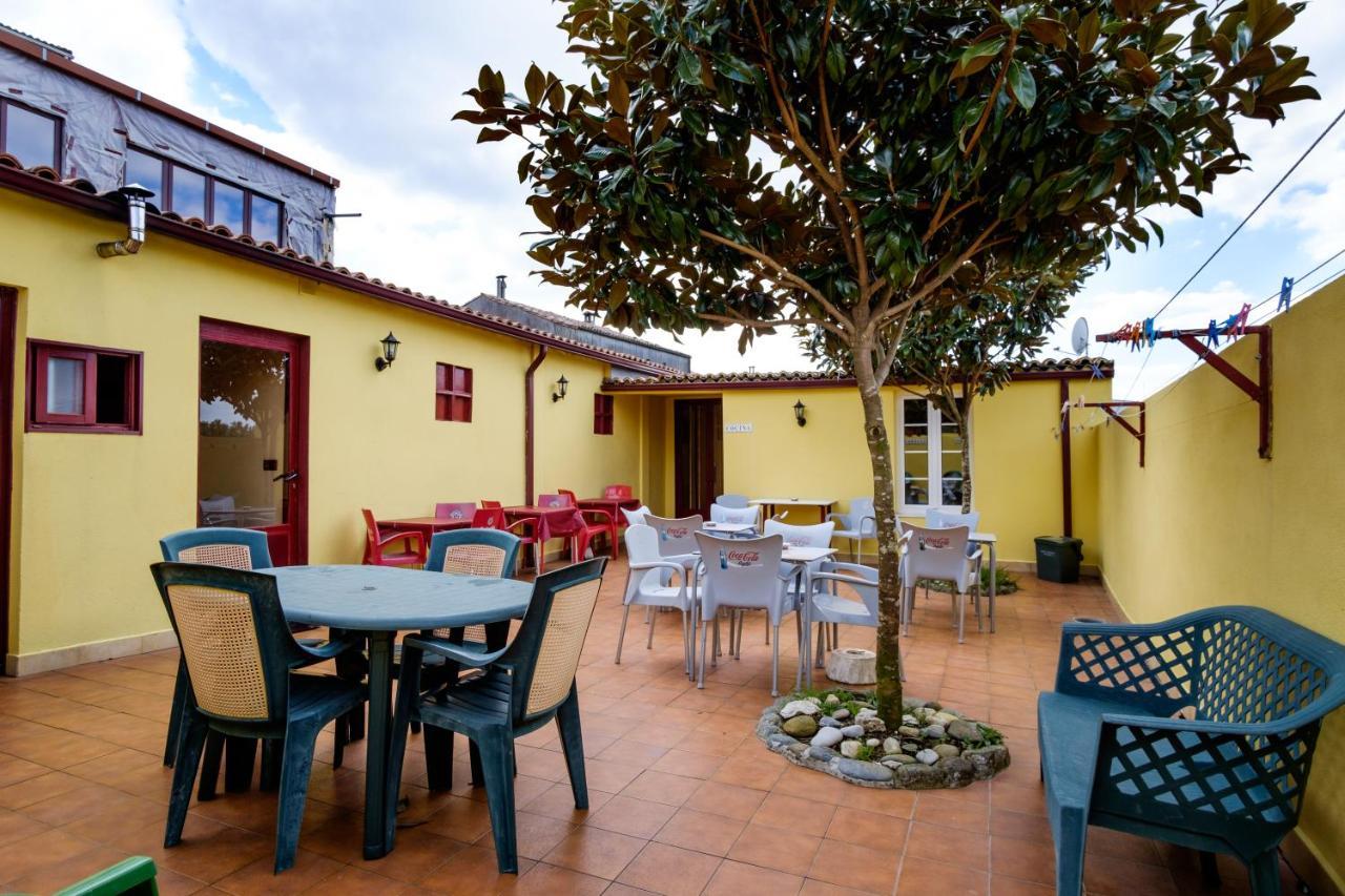 Albergue Via Lactea Arzúa Exterior foto